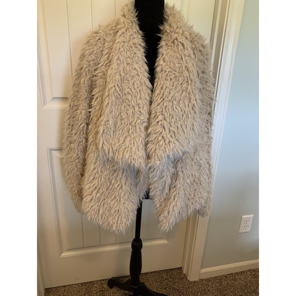 V ery J Womens Small Fluffy Lined Long Sleeve Lightweight Jacket Luxe Chic